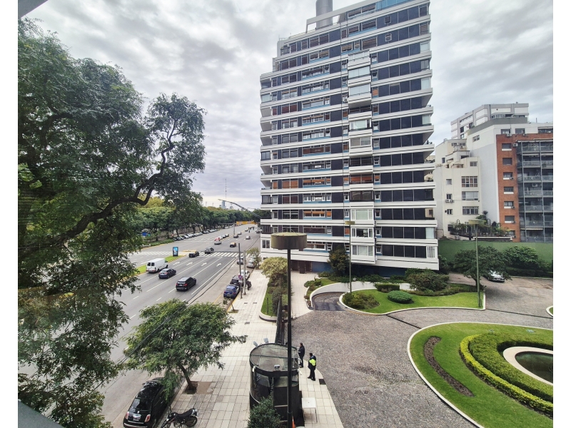 Av. Libertador 4444